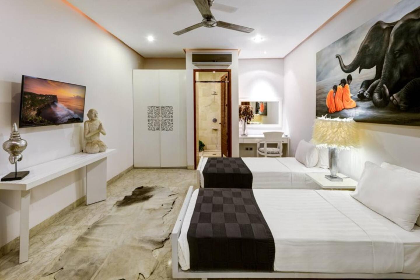 The Seminyak (Bali)